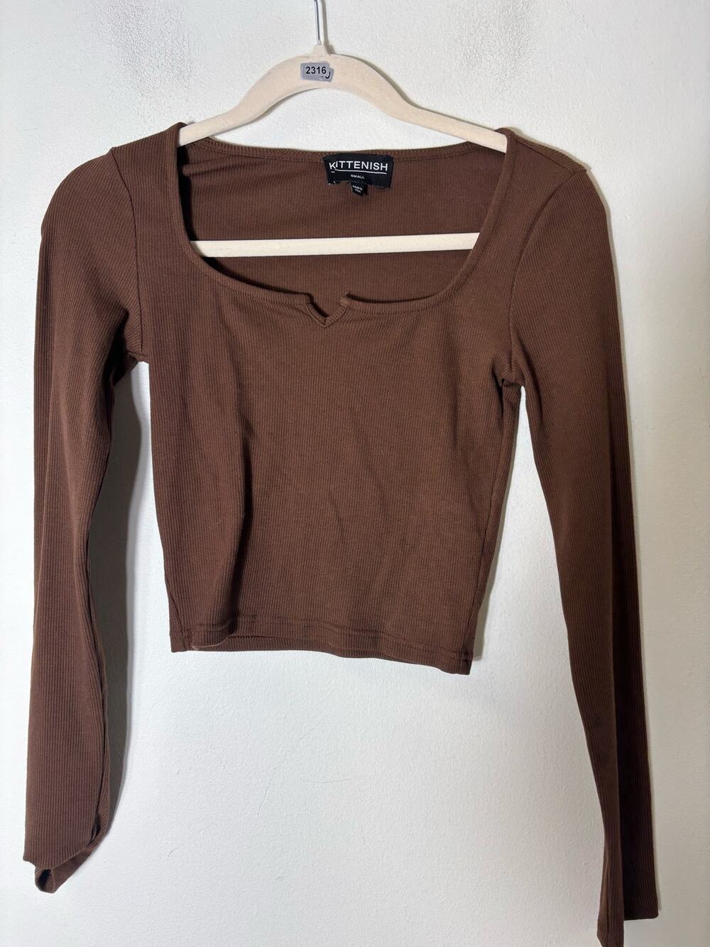 Kittenish Brown Long Sleeve Ribbed Cropped Shirt Sz S